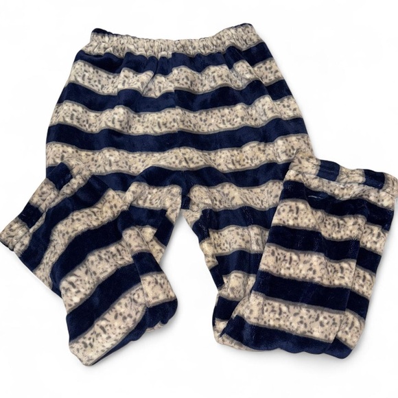 Navy and White Striped Set - Picture 2 of 6